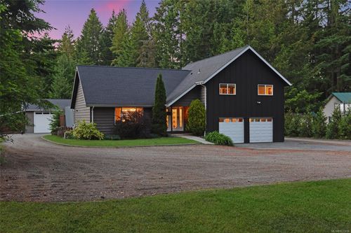1940 Ryan Rd E, Comox, BC, V9M4C9 | Card Image