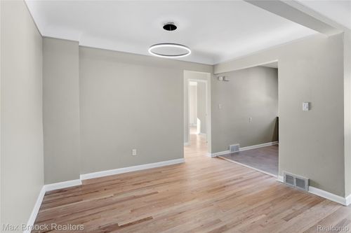 unit-d-1909 Gardenia Ave, Royal Oak, MI, 48067-2130 | Card Image