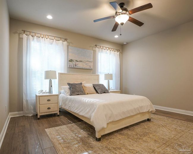 3079 Auburn Pkwy, House other with 4 bedrooms, 2 bathrooms and 2 parking in Gulf Breeze FL | Image 15
