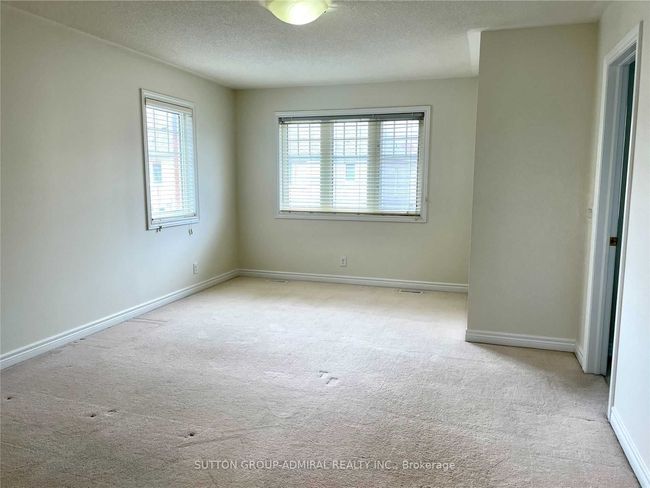 95 Southdown Ave, House attached with 3 bedrooms, 3 bathrooms and 3 parking in Vaughan ON | Image 8