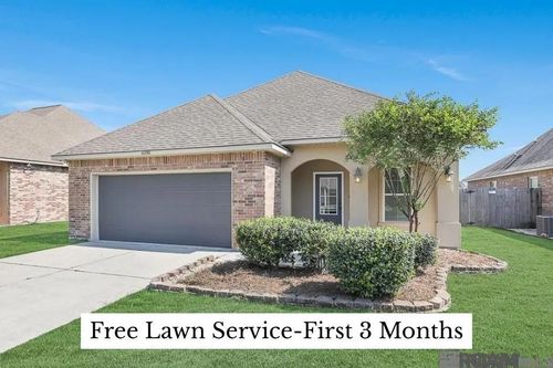 16290 Timberstone Dr, Prairieville, LA, 70769-6193 | Card Image