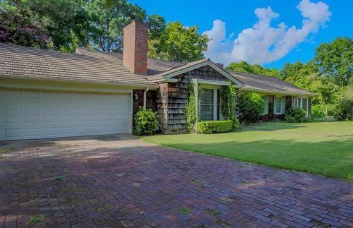 705 Se Jefferson St, Idabel, OK, 74745-5049 | Card Image