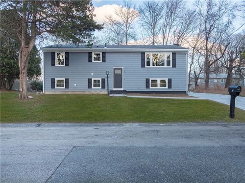 2 Sandalwood Ct, Coventry, RI, 02816-7667 | Card Image
