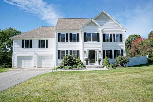 5 Overlook Cir, Haverhill, MA, 01835-7659 | Card Image