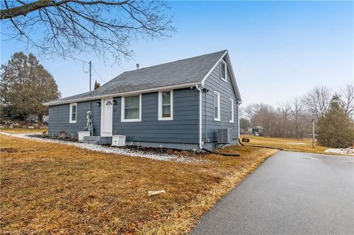 65 Norfolk St, Waterford, ON, N0E1Y0 | Card Image