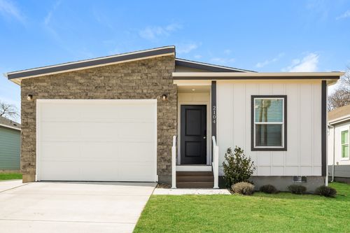 2104 Belzise Ter, Fort Worth, TX, 76104-6302 | Card Image