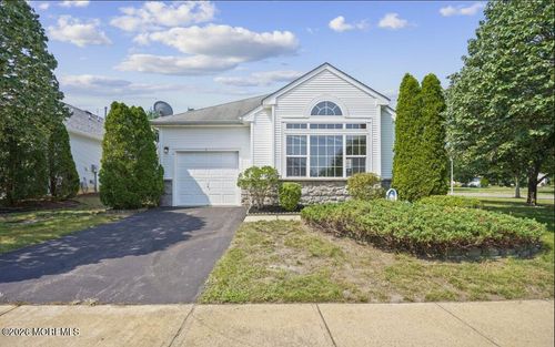 5 Rochford Dr, Manchester, NJ, 08759-6190 | Card Image