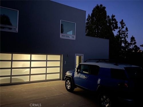 24764 W Saddle Peak Rd, MALIBU, CA, 90265 | Card Image