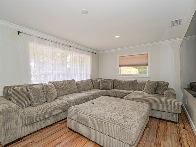 1826 9 Th St, House other with 3 bedrooms, 2 bathrooms and null parking in Vero Beach FL | Image 7