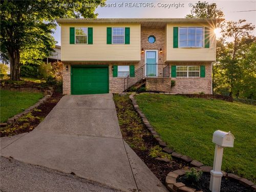 11 Poplar Hills Rd, Hurricane, WV, 25526 | Card Image