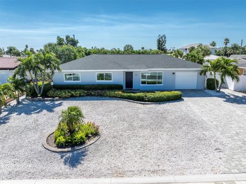 104 24th St, BELLEAIR BEACH, FL, 33786-3419 | Card Image