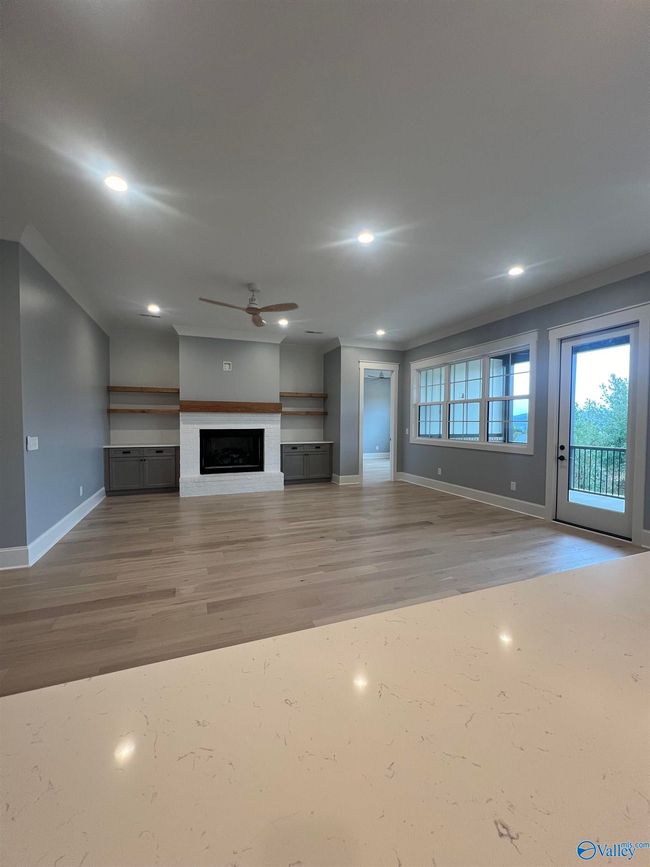 148 Whistling Straits Way, Townhouse with 3 bedrooms, 2 bathrooms and null parking in Guntersville AL | Image 8