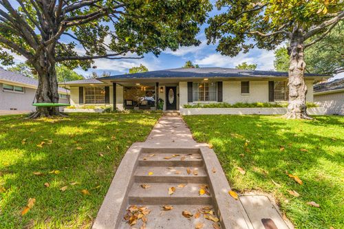 6231 Berwyn Ln, Dallas, TX, 75214-2110 | Card Image