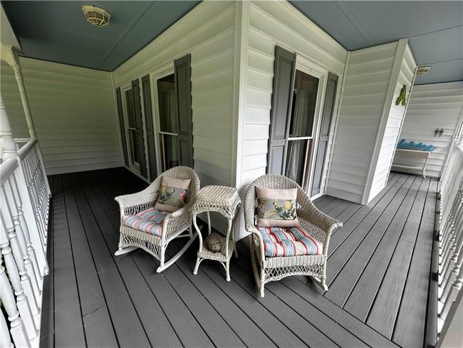 3970 Governors Cir, House other with 5 bedrooms, 4 bathrooms and null parking in Loganville GA | Image 11