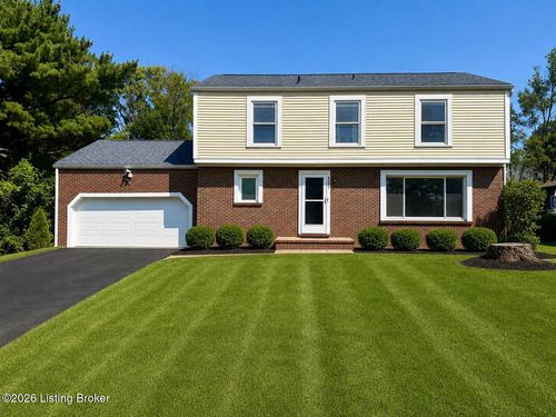 8201 Huntsman Trl, Louisville, KY, 40291 | Card Image