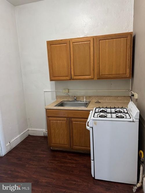 apt-4-442 E King St, LANCASTER, PA, 17602-3039 | Card Image