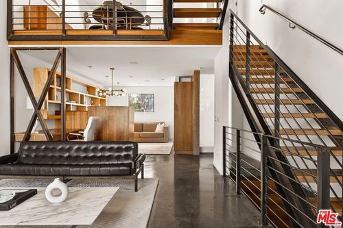 apt-10-1113 Electric Ave, Venice, CA, 90291-5604 | Card Image