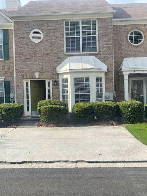 2735 Parkway Trl, Lithonia, GA, 30058-4642 | Card Image