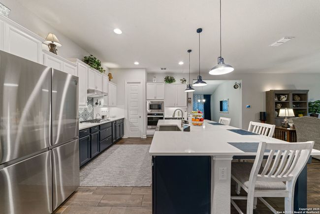 324 Rhapsody Rdg, House other with 3 bedrooms, 2 bathrooms and null parking in Spring Branch TX | Image 9