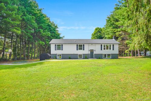 36 Bronson Rd, Poughquag, NY, 12570-5001 | Card Image