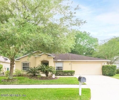 816 Bonaparte Landing Blvd, JACKSONVILLE, FL, 32218-6747 | Card Image