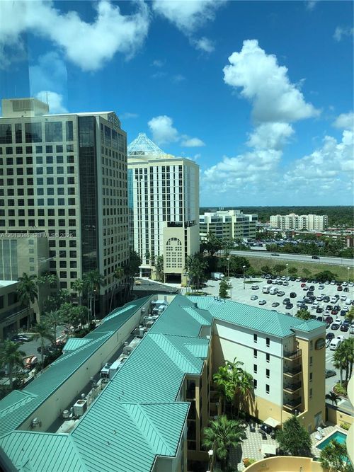 1008-9055 Sw 73rd Ct, Miami, FL, 33156-2931 | Card Image