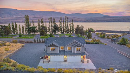 a-302 Desert Aire Dr Sw, Mattawa, WA, 99349-1914 | Card Image