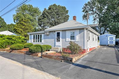 15 Chelmsford Avenue, House other with 2 bedrooms, 1 bathrooms and 6 parking in Warwick RI | Image 1