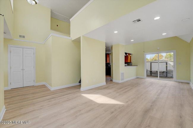 29 Lohsen Ave, House other with 3 bedrooms, 2 bathrooms and null parking in Keansburg NJ | Image 5
