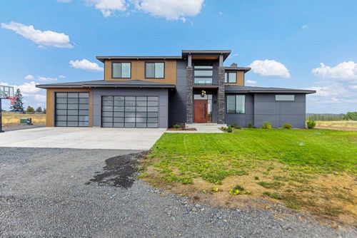 8250 W Mission Rd, Spokane, WA, 99224-9572 | Card Image