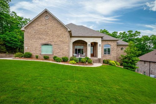 8 Weatherstone Point, Little Rock, AR, 72211-3900 | Card Image