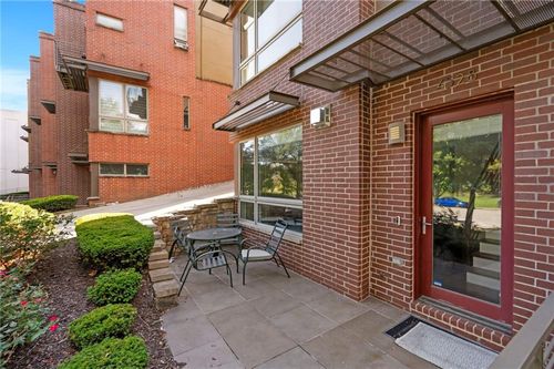 4528 Mill Creek Pkwy, Kansas City, MO, 64111 | Card Image