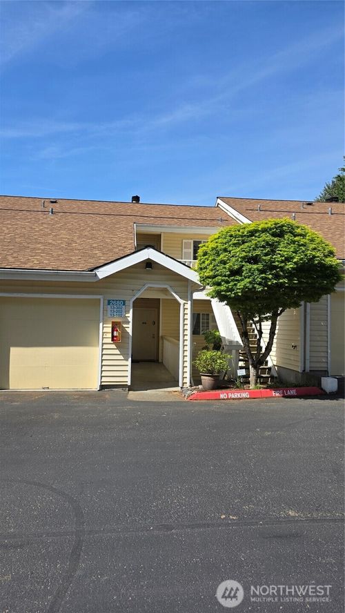 13-302-2680 118th Ave Se, Bellevue, WA, 98005-8103 | Card Image