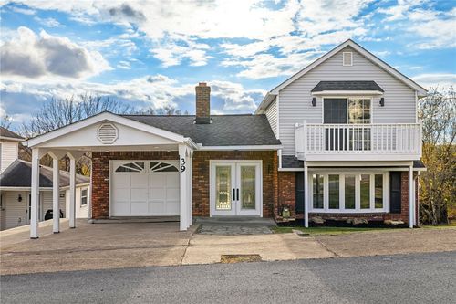 39 2nd Ave, Burgettstown, PA, 15021-2614 | Card Image