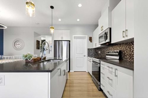 253 Auburn Meadows Blvd Se, Calgary, AB, T3M2E6 | Card Image