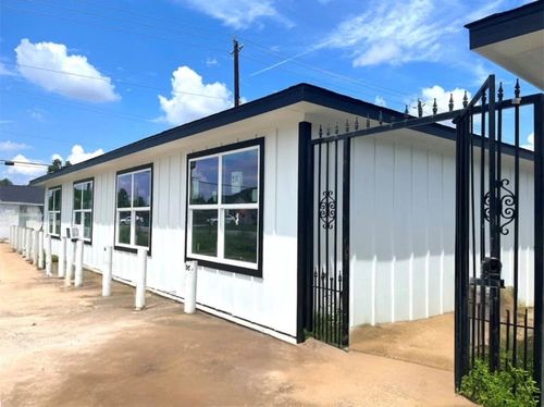 8a-4305 Phlox St, Houston, TX, 77051-2714 | Card Image