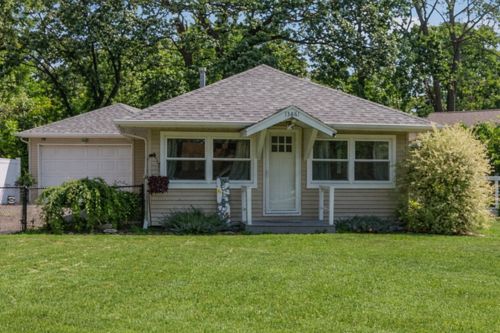 13861 Butternut St, Cedar Lake, IN, 46303-9319 | Card Image