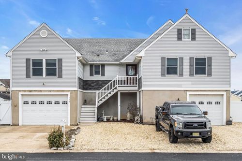 112 Southard Dr, Manahawkin, NJ, 08050-3660 | Card Image