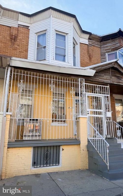 4032 N Marshall St, PHILADELPHIA, PA, 19140-2506 | Card Image