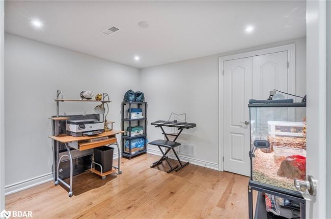 17 Hillcrest Dr, House other with 3 bedrooms, 3 bathrooms and 3 parking in Alliston ON | Image 25