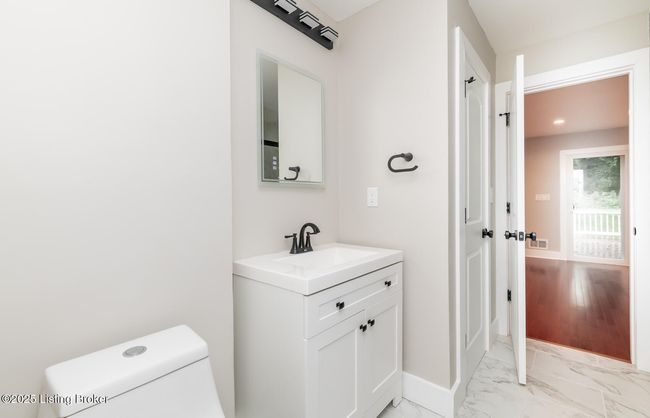 7110 Fox Harbor Rd, House other with 6 bedrooms, 3 bathrooms and null parking in Prospect KY | Image 51