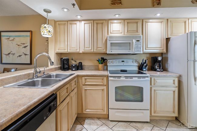 APT-608 - 13753 Perdido Key Dr, Condo with 2 bedrooms, 2 bathrooms and null parking in Pensacola FL | Image 11