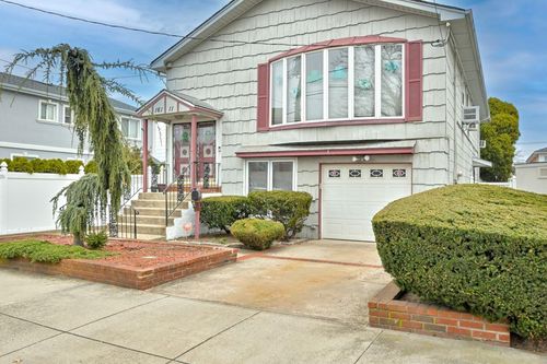 161 88th St, Howard Beach, NY, 11414-3306 | Card Image