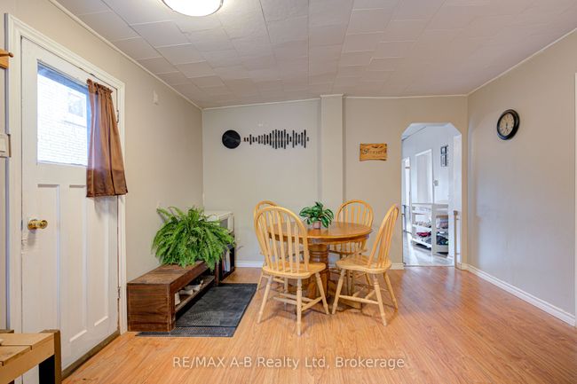 239 Nile St, House other with 4 bedrooms, 2 bathrooms and 8 parking in Stratford ON | Image 16