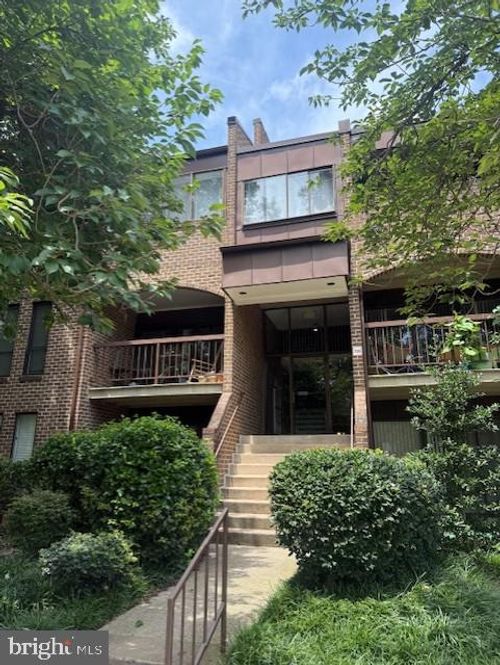 apt-338-11260 Chestnut Grove Sq, RESTON, VA, 20190-5150 | Card Image