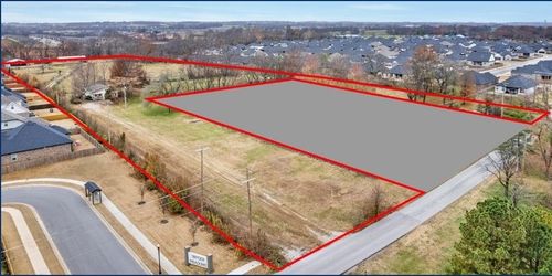 3810 Rainbow Farm Road, Bentonville, AR, 72713 | Card Image