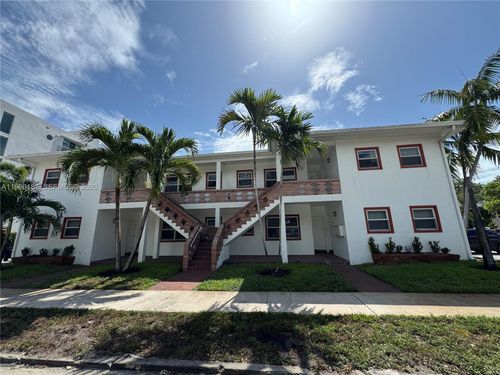 4-901 Se 2nd Ct, Fort Lauderdale, FL, 33301-3628 | Card Image
