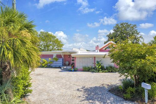 623 Pelican Dr, Fort Walton Beach, FL, 32548-6004 | Card Image