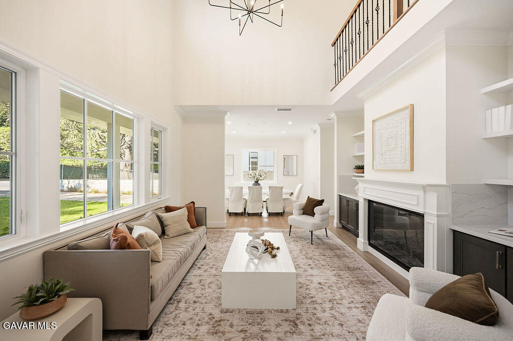 Residential in Altadena 3