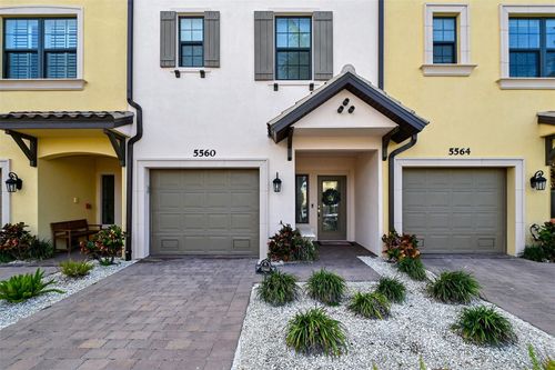 3-106-5560 Cannes Cir, SARASOTA, FL, 34231-4126 | Card Image